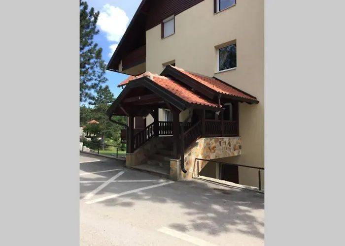 Silver Snowflake - Sa Dvoristem Apartment Zlatibor