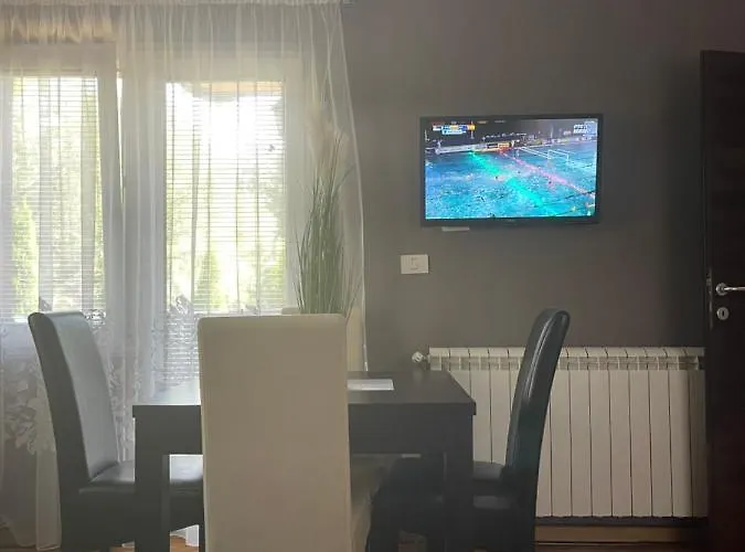 Silver Snowflake - Sa Dvoristem Apartment Zlatibor